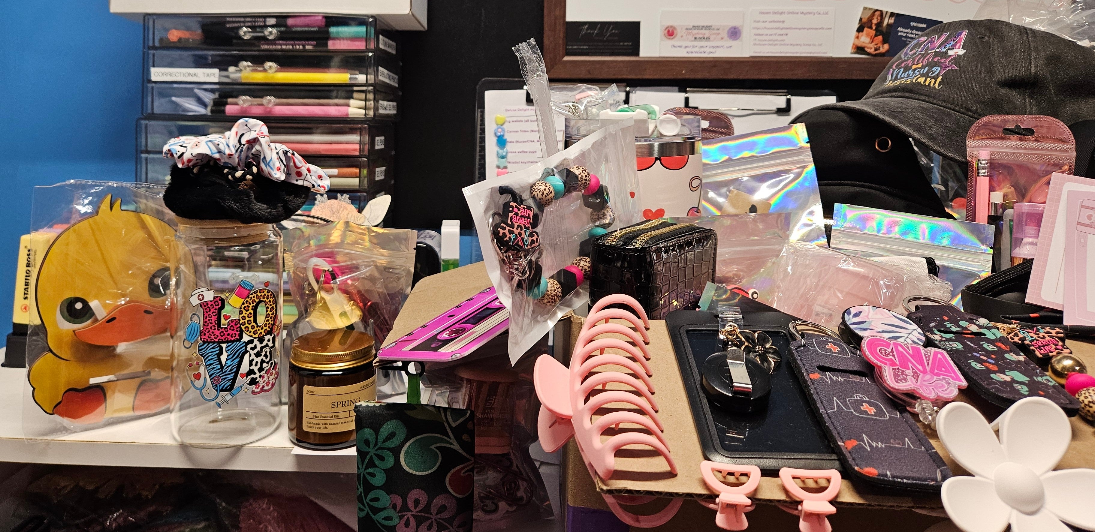 CNA Mystery Bundle Box – 4 Scoops (60–80 Surprise Items)