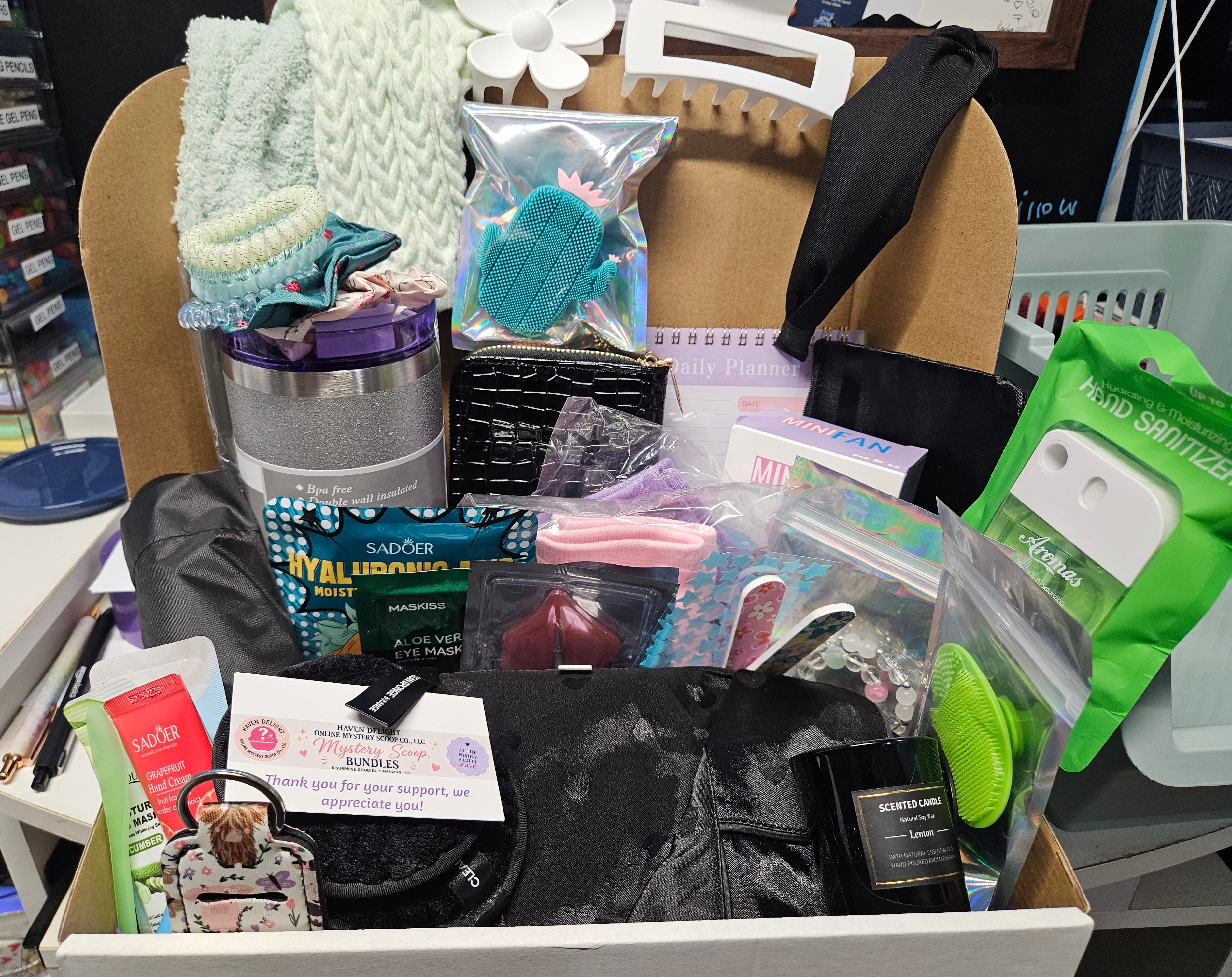 Self-care spa Mystery Bundle Box – 2 Scoops (20–40 Surprise Items)
