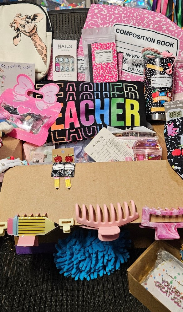 Teacher Mystery Bundle Box – 4 Scoops (60–80 Surprise Items)
