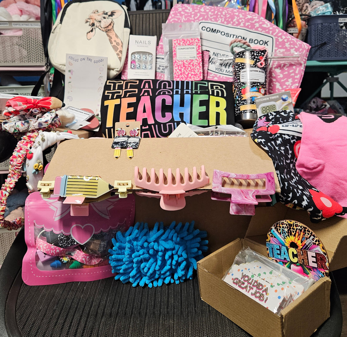 Teacher Mystery Bundle Box – 4 Scoops (60–80 Surprise Items)